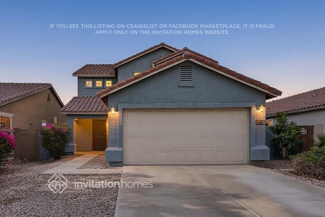 Photo - 1425 E Lakeview Dr