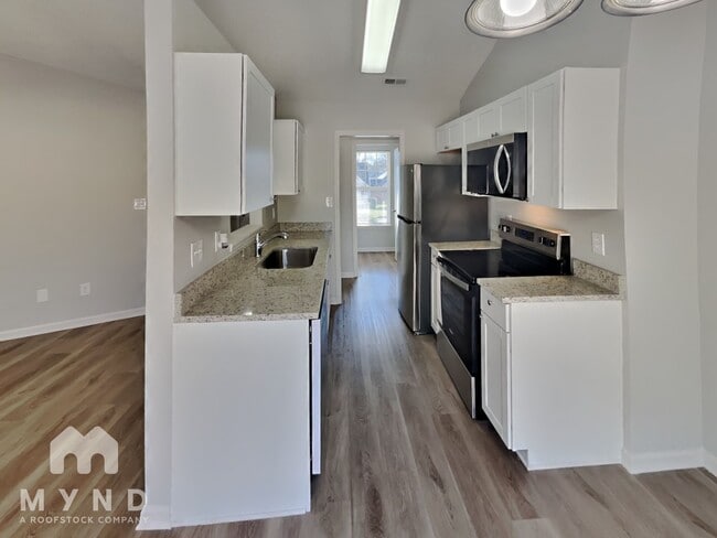 Photo - 222 Carrie Ct