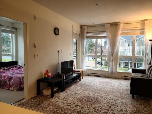 Building Photo - 750 Dogwood St Unit 217