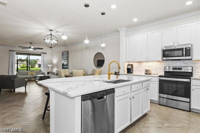Photo - 9093 Glenforest Dr