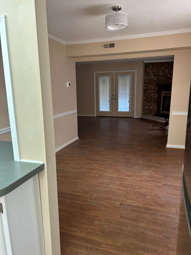 Photo - Town House- Rocky Mount