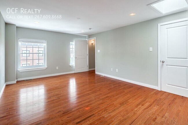 Building Photo - 301 Market St Unit 3R