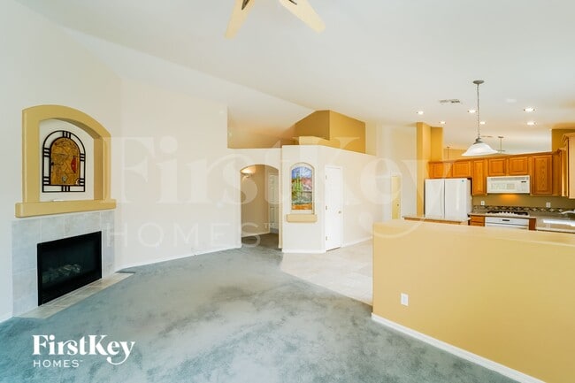 Photo - 5240 N Spring Pointe Pl