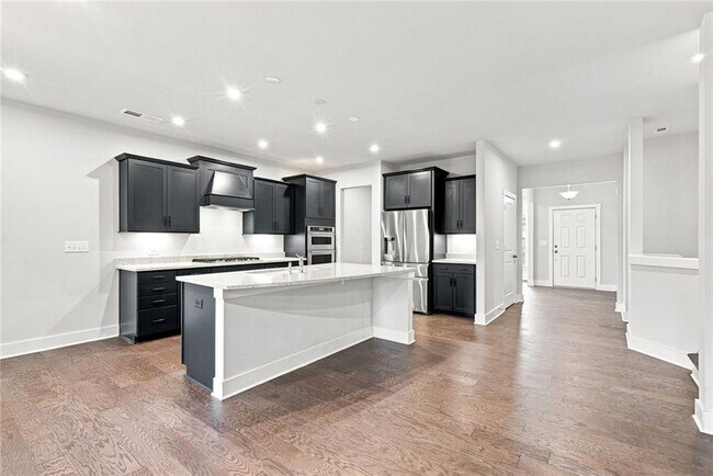 Photo - 411 Riverclub Rd