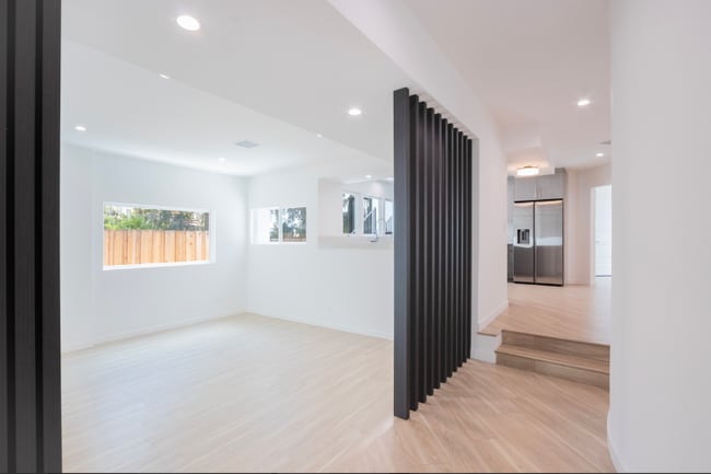 Photo - 1346 N Stanley Ave Unidad 1