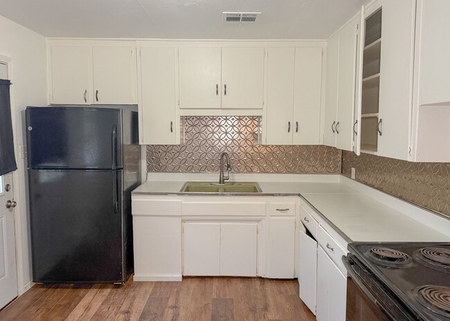 Photo - 3 Bed in MWC!