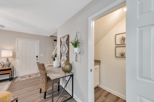 Photo - 2304 Salt Springs Pl
