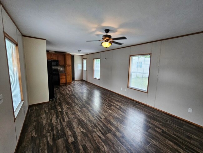32 Pine Cir
