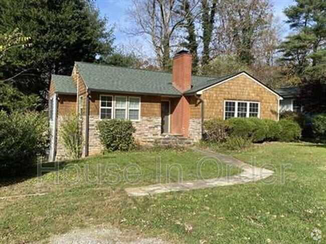 Building Photo - 103 Cedar Ln Rental