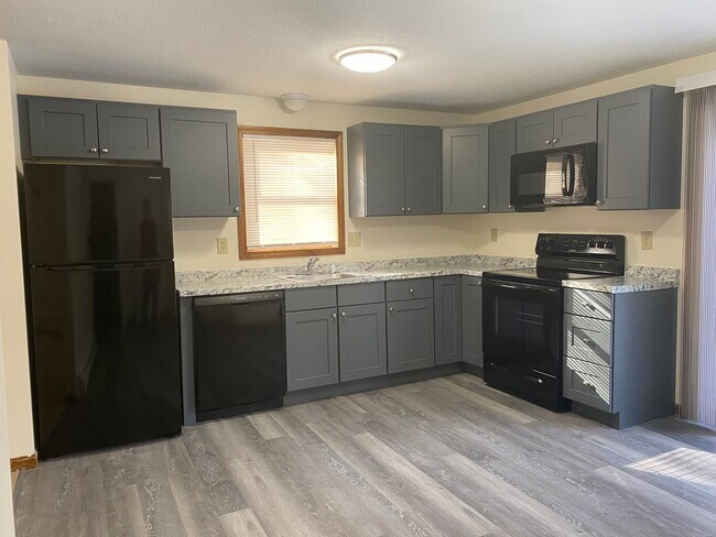 Welcome Home to Hudson Ridge!