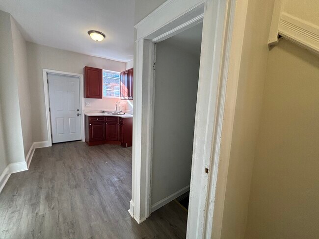 Photo - 410 N Loudon Ave