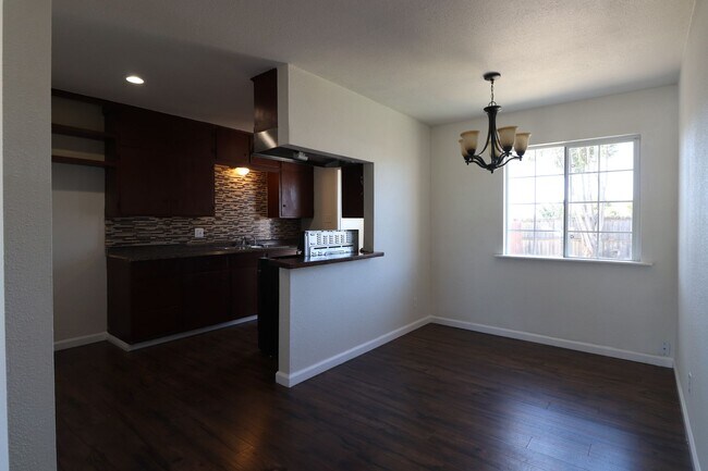 Photo - 413 N Burton St Unit 1
