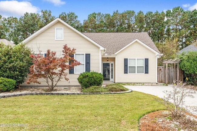 Building Photo - Home for rent with close proximity to tran...