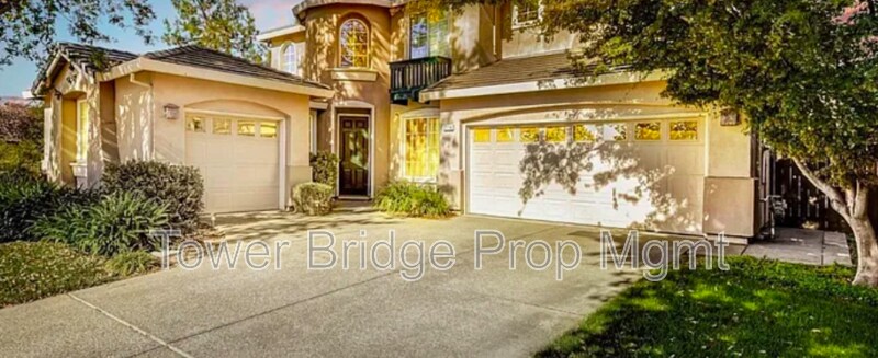Photo - 2114 Armsmere Cir