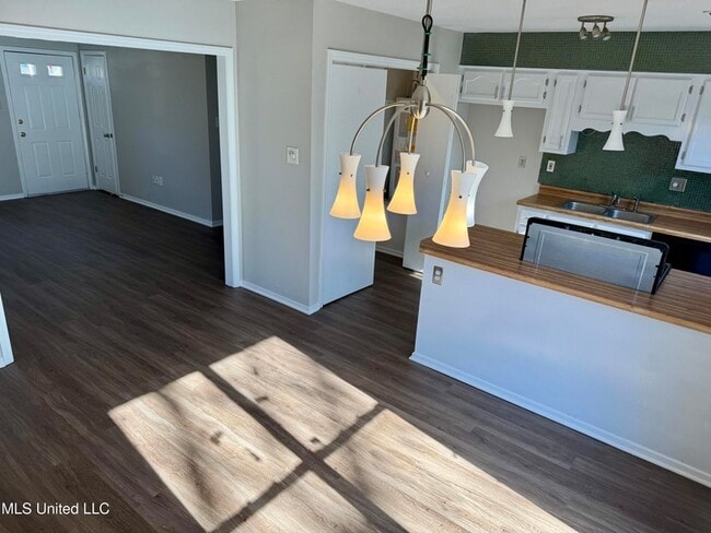 Photo - 4289 Brighton Dr