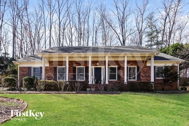 Photo - 7808 Beech Forest Rd Casa
