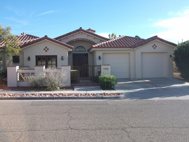 Building Photo - 6284 Wildwood Ct