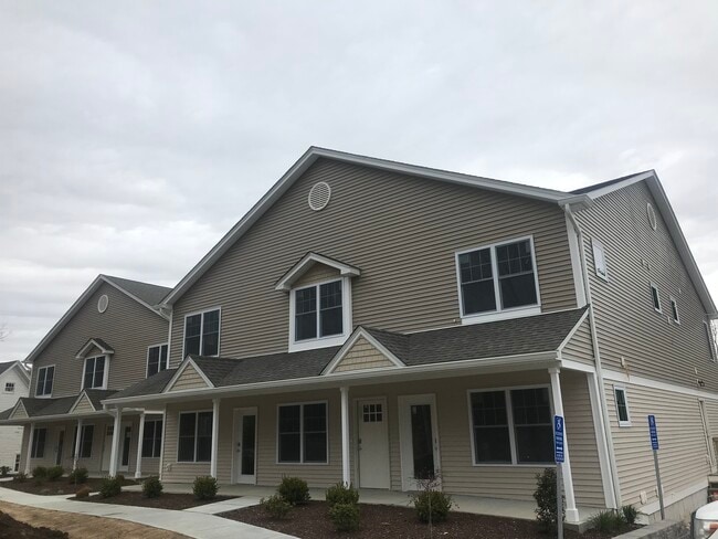 Photo - 283 Boston Post Rd Unit 5