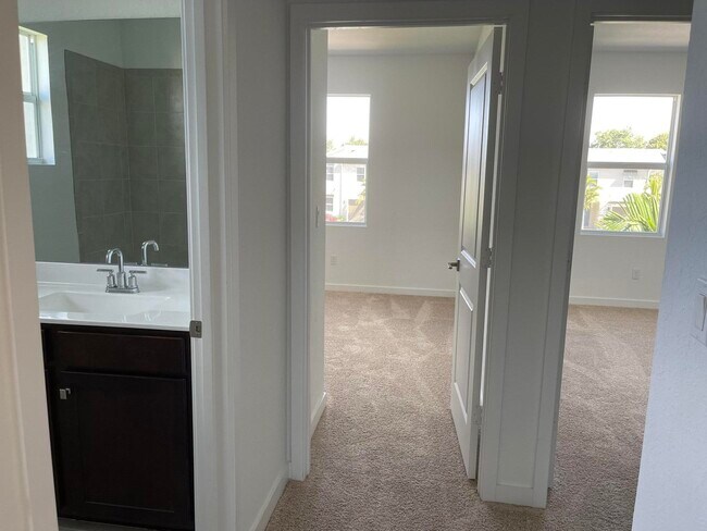 Photo - 8542 Via Mar Rosso