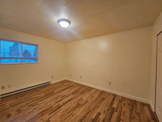 Photo - WYO2102 Unidad 2104