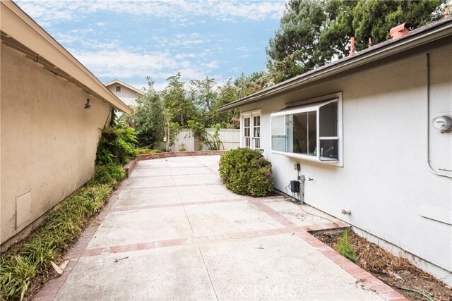 Photo - 19 Banyan Tree Ln