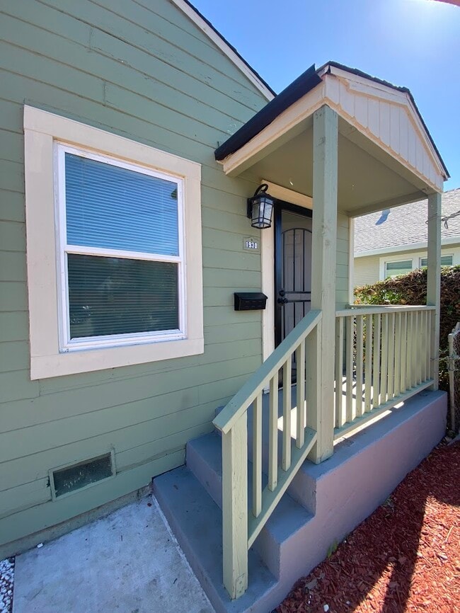 Photo - 1930 Marin St