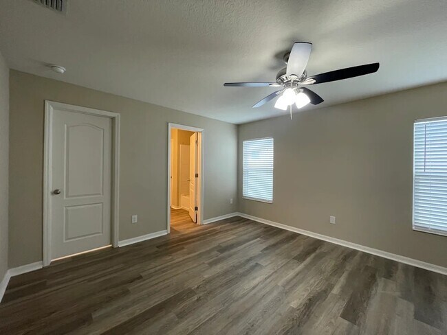 Photo - 10728 Southern Forest Dr Casa