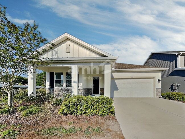 Building Photo - 805 Heavenly Dr