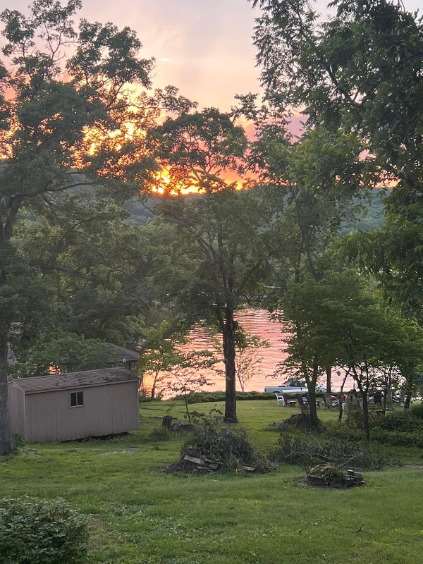 Photo - 1546 Hideaway Rd House