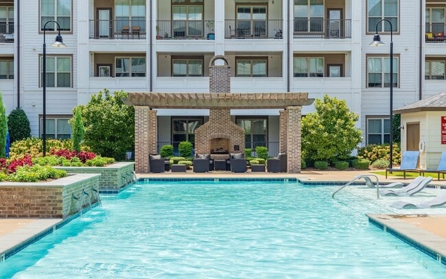 Pool Area at Riverhouse Apartments in Little Rock, Arkansas