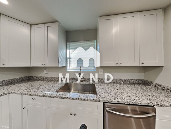 Photo - 3 br, 2 bath House - 2 Silverwood Dr