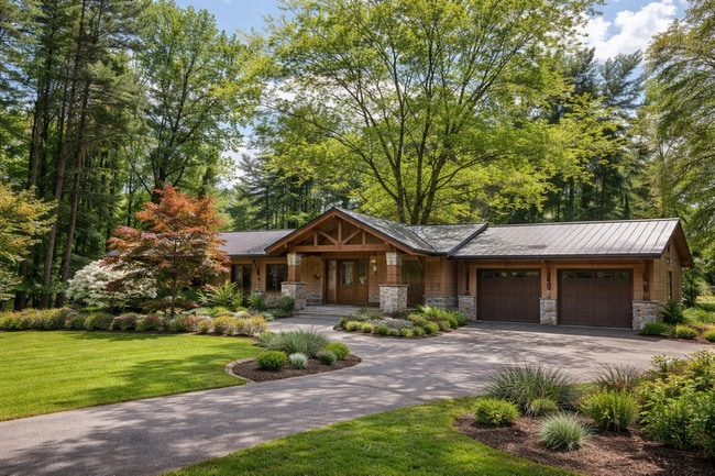 Building Photo - 603 E Wheel Rd