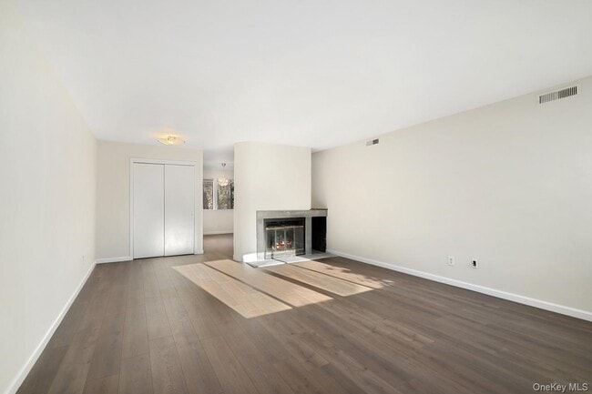 Photo - 157 Stonemeadow Dr