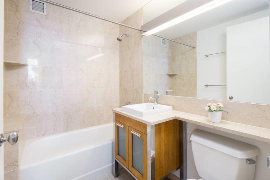 Photo - 3 bedroom in NEW YORK NY 10005 Unit 19L