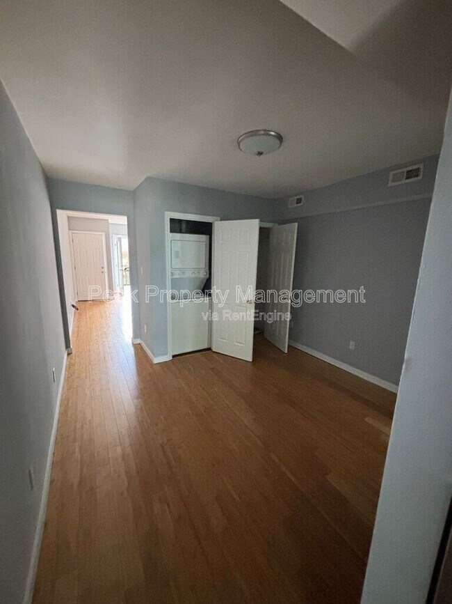 Photo - 2121 W Cary St Unidad C