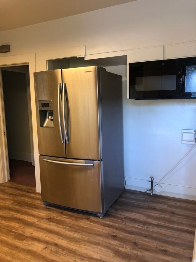 Photo - Unique 3 bed 1 bath home for Rent