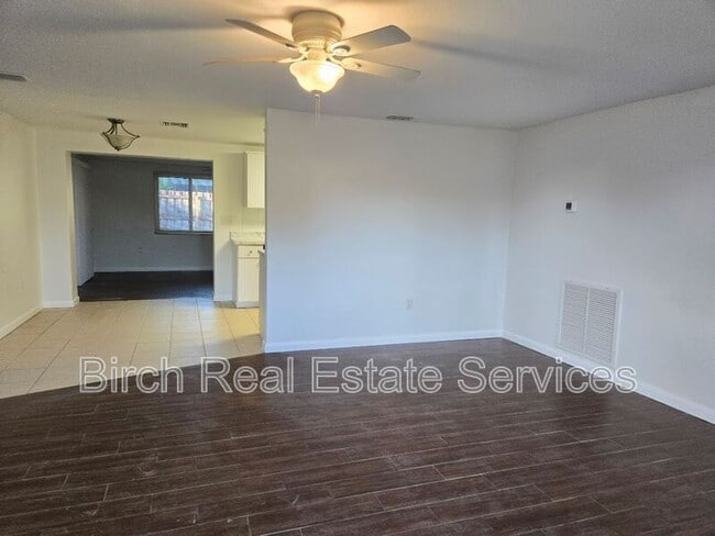 Photo - 6111 1st Ave