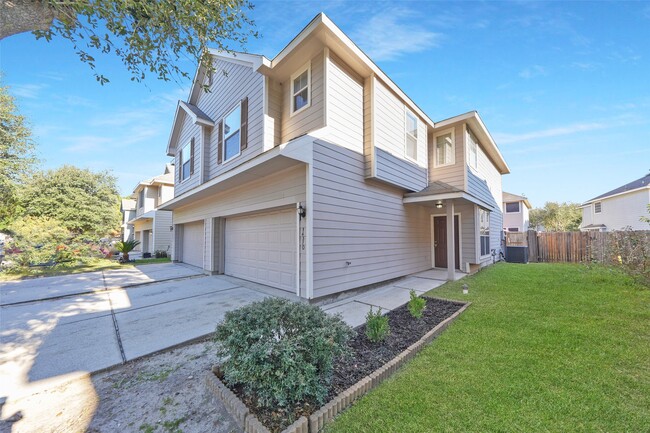 Building Photo - 14310 Mirkwood Ln