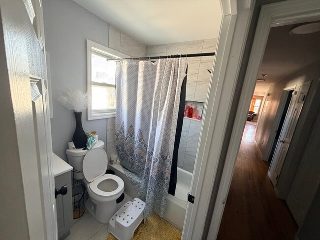 Photo - 58 Chester Ave Unit 3