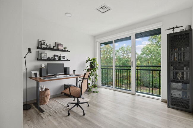 Enclave at Raritan apartments — community photo