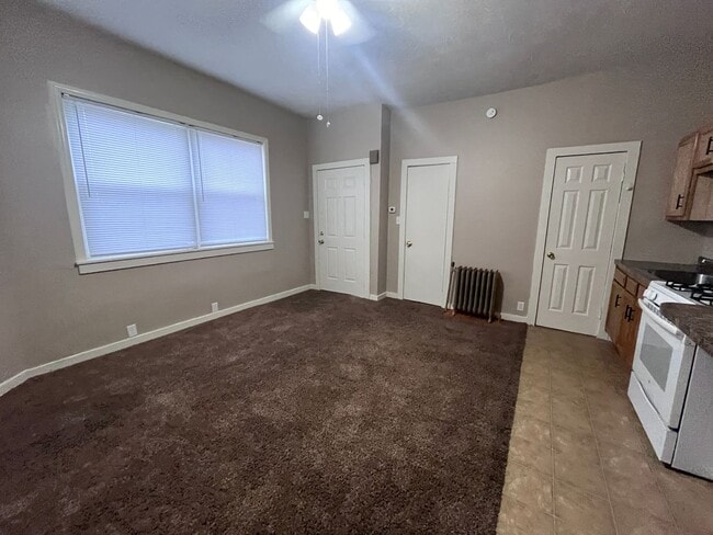 Photo - 2409 S Calhoun St Unit Apt 1