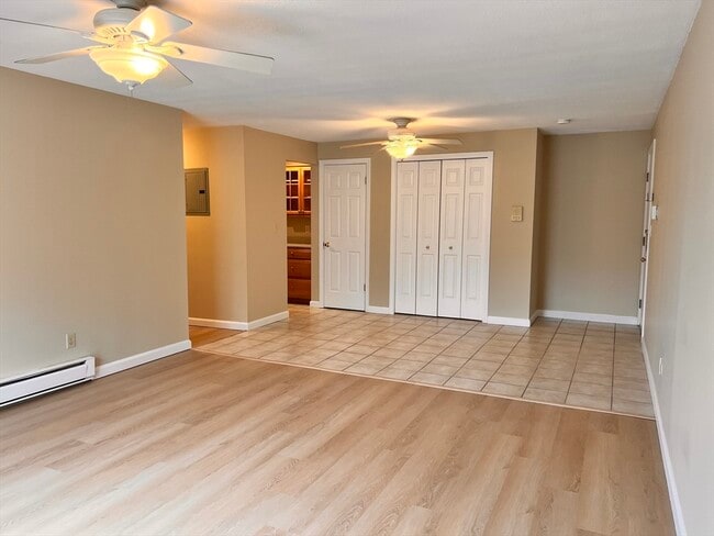 Photo - 180 Main St Unit F136