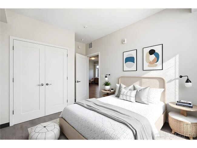 Photo - 2318 Jefferson St NE Unidad 108