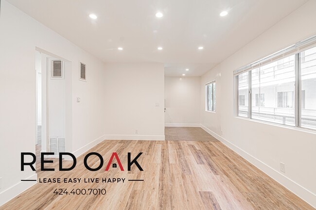 Photo - 1841 S Manhattan Pl Unit 15