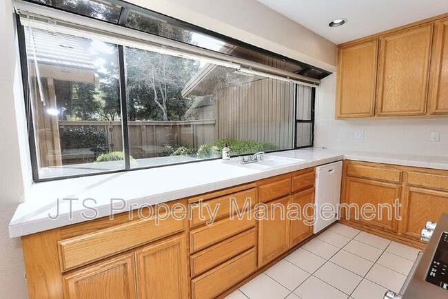 Photo - 11674 Gold Country Blvd