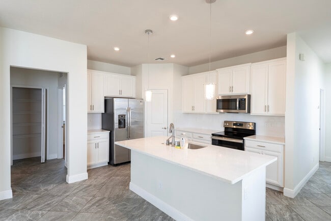 Photo - 10885 SW Robbia Way