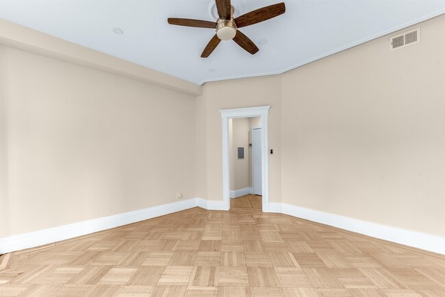 Photo - 926 17th St Unit 2