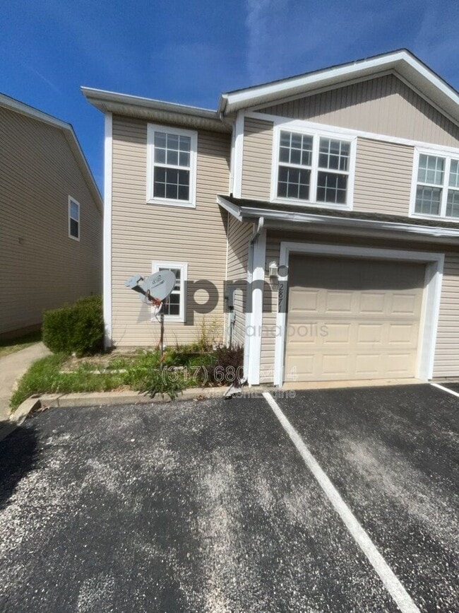 Building Photo - 2871 S Walnut Street Pike