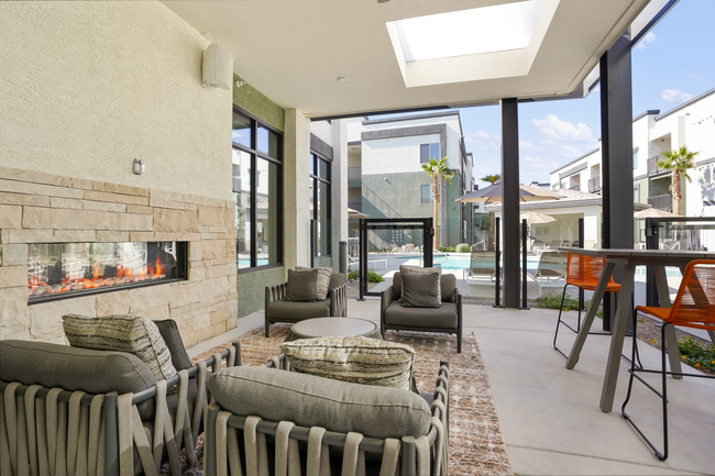 Building Photo - Nacona Rental