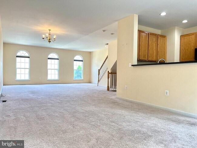 Photo - 15720 Palermo Terrace
